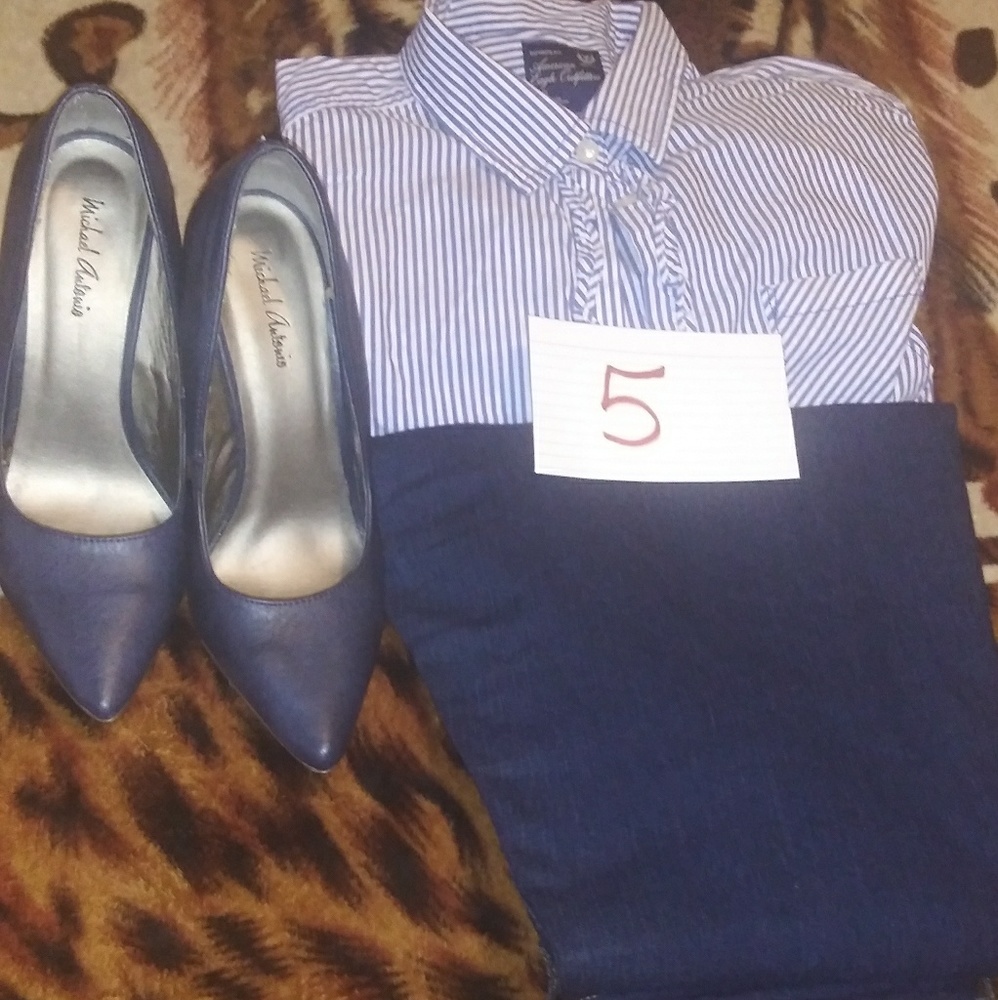 Button up too n jeans